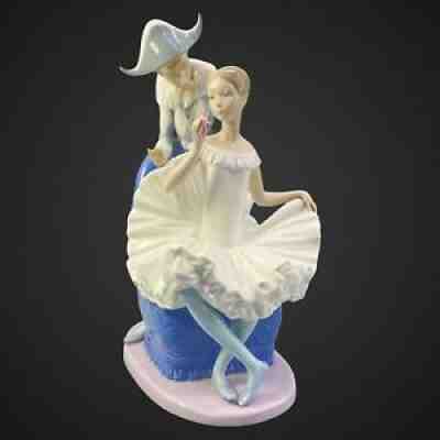 リヤドロ NAO BY LLADRO RESTING POSE #1616 BRAND NEW IN BOX GIRL