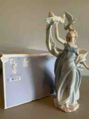 Lladro 1999 Millenium 