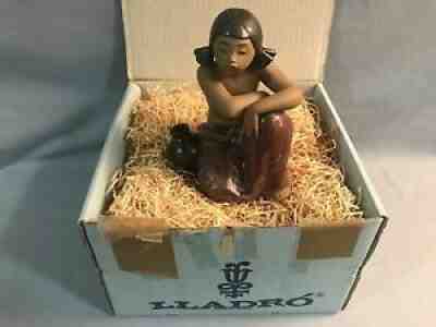 Lladro Desiree Girl with Water Jug Gres Finish Figurine 2146 - ORIGINAL BOX PACK