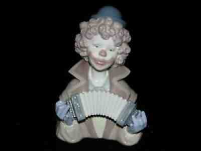 lladro Figurine # 5585 FINE MELODY Large 7.50