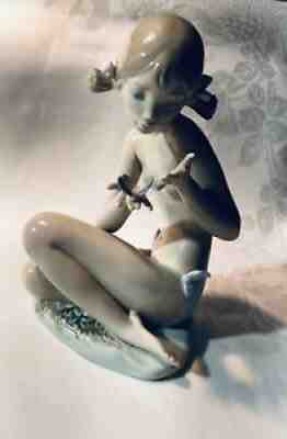 1980's Lladro "Free As A Butterfly" Figurine D-27 F Daisa 6th Mark Retired MINT