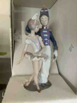 Lladro Figurine 5935 Nutcracker Suite Comes with Original BOXâ?¦MINT