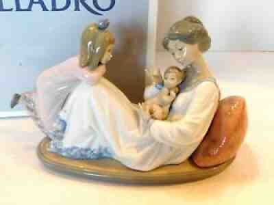 lladro mother holding baby