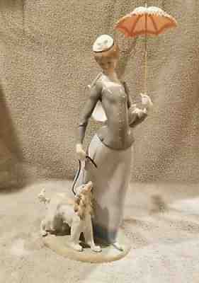 Lladro # 4914 Lady with Shawl and Dog 1974-1998