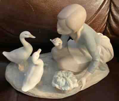 Vintage LLADRO “Food For Ducks” Figurine #4849 discount Gloss Finish.