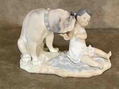 Rare Lladro- 1967 Retired Girl with Bulldog - Chica Con El Bulldog