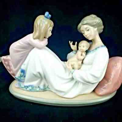 lladro mother holding baby