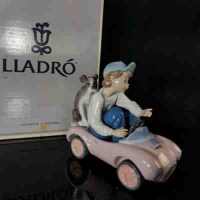 レア　リヤドロ 5770 愛車とドライブ Rare And Collectible Lladro : 5770 Value Guide - Price List