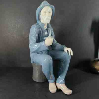 RARE VINTAGE NAO/LLADRO LARGE OLD FISHERMAN SAILOR WITH PIPE- MINT 15
