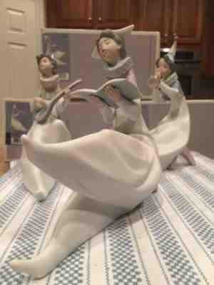 Lladro 6237, 6238 & 6239 Trio of Young Jesters Mandolin Trumpet & Singer - Mint