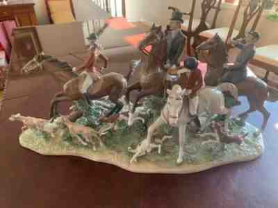 LladroÂ  Collectibles Fox Hunting Scene Retired Large