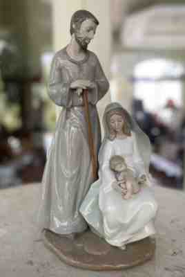 lladro mother holding baby