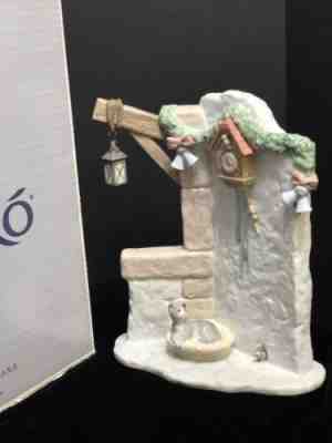 Lladro It's Almost Time Santaâ??s Magical Workshop 6895