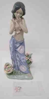 Lladro Figurine Aroma of the Islands 1480 By S Debon Hawaiian Hula Girl 9