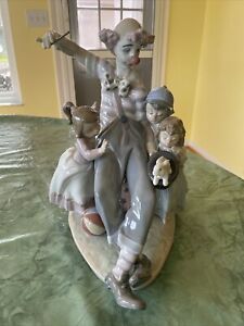 RARE RETIRED  LLADRO CLOWN FIGURINE -- THE MAGIC OF LAUGHTER -- 5771 BEAUTIFUL!!