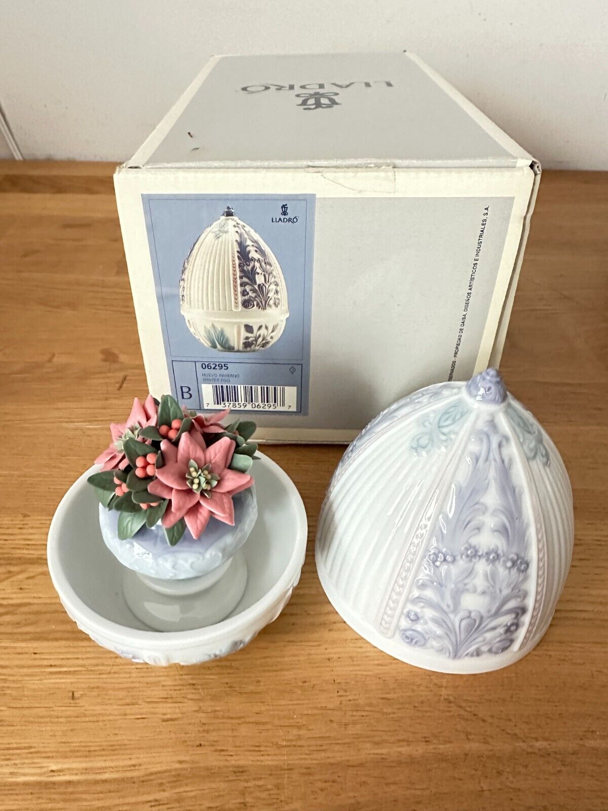 Rare And Collectible Lladro : Egg Value Guide - Price List