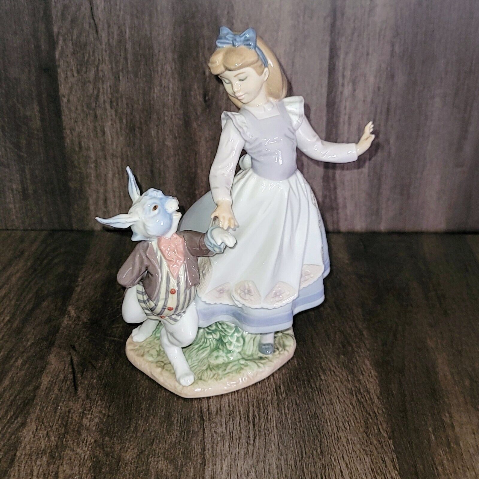 Rare And Collectible Lladro : Alice White Rabbit Value Guide