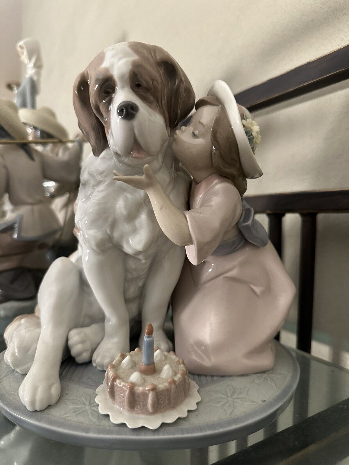 Lladro 6632 A Birthday Kiss New in box Dog And Cake - Sold for