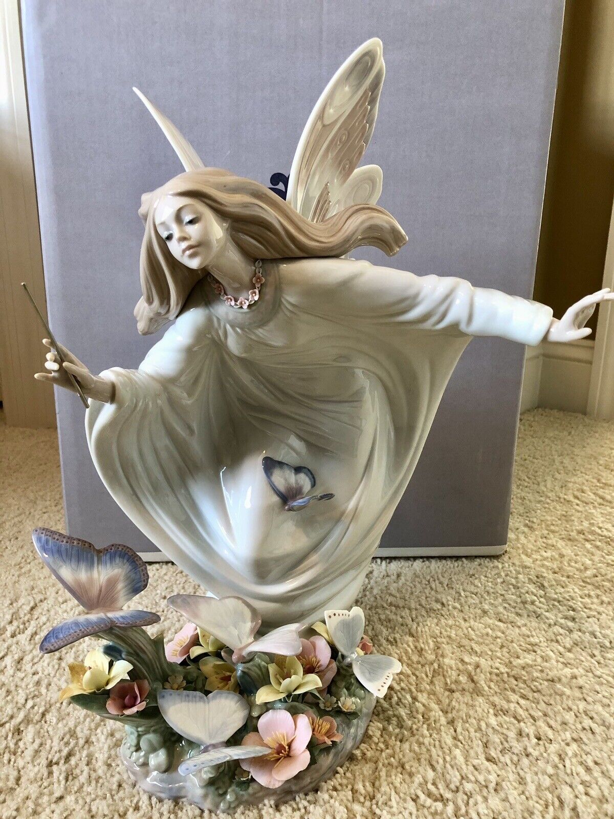 RARE!  MIB LLADRO FAIRY OF THE BUTTERFLIES 1850 FIGURINE MADE IN SPAIN - RETIRED