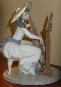 LLADRO リヤドロ チェロを弾く少女 Rare And Collectible Lladro : Girl Playing Cello Value Guide