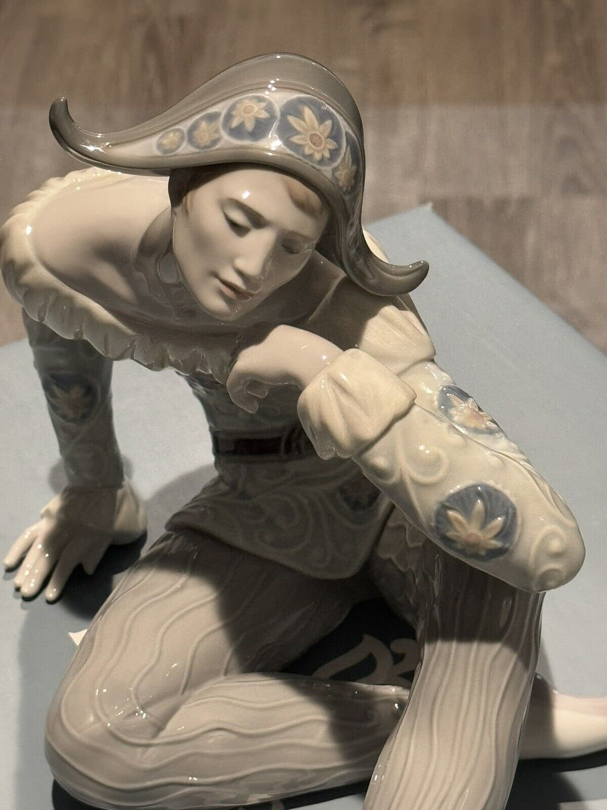 ?Rare Lladro Jester Nostalgia Utopia #8249: Retired Collectable Brand New In Box