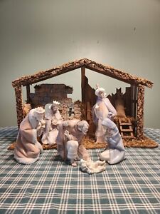 Large Lladro Nativity Set 5400 Series w/ Box Holy Family, 3 Wisemen & Crèche
