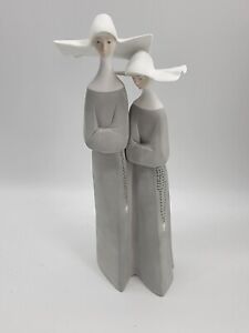 Lladro Figurine 13-1/2" TWO NUNS W ROSARIES  Matte Retired ***