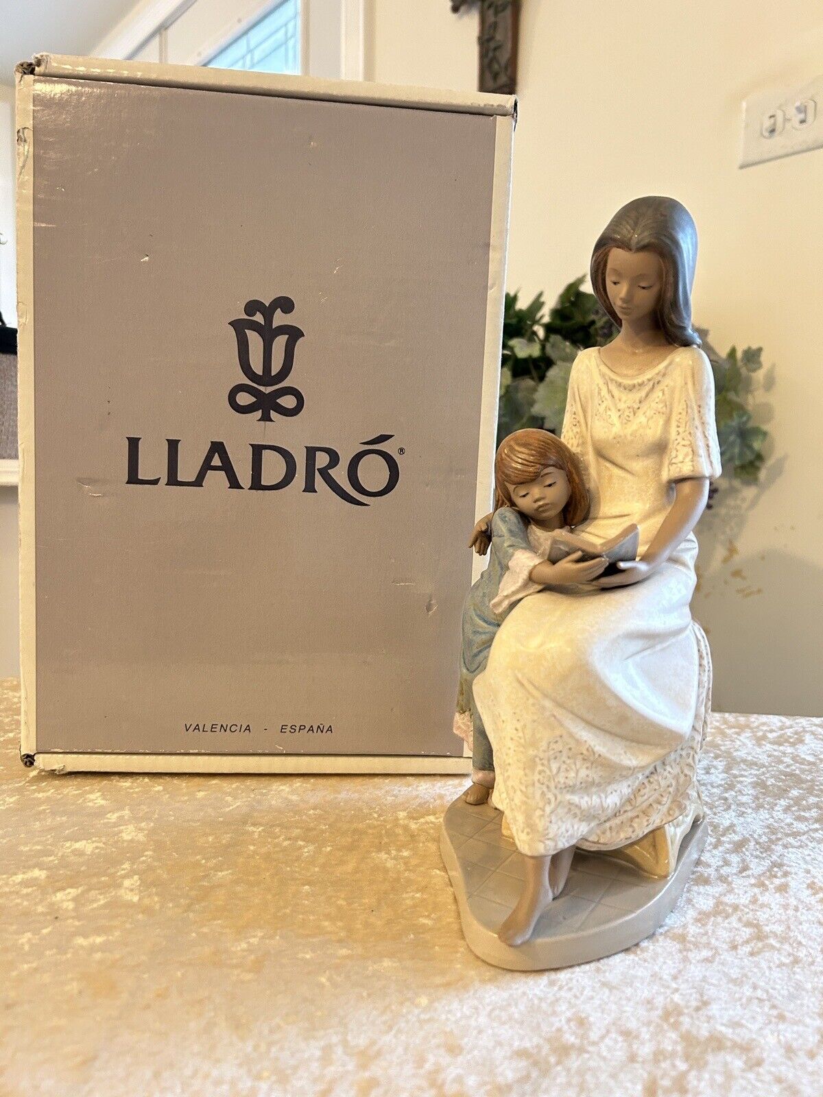 Rare And Collectible Lladro : Lladro Bedtime Story Value Guide