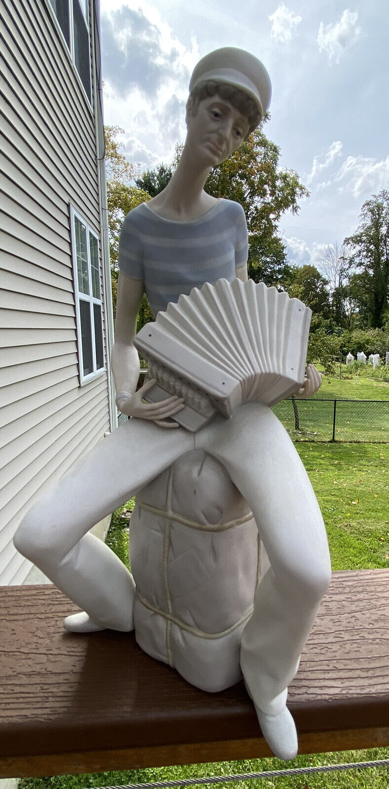 【LLADRO】 アコーディオンをひく少年 Rare And Collectible Lladro : Lladro Sailor Man Value Guide