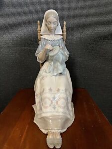 Lladro Figurine - Embroidery Lady Seated in Chair - Mint Cond. Kept under Glass