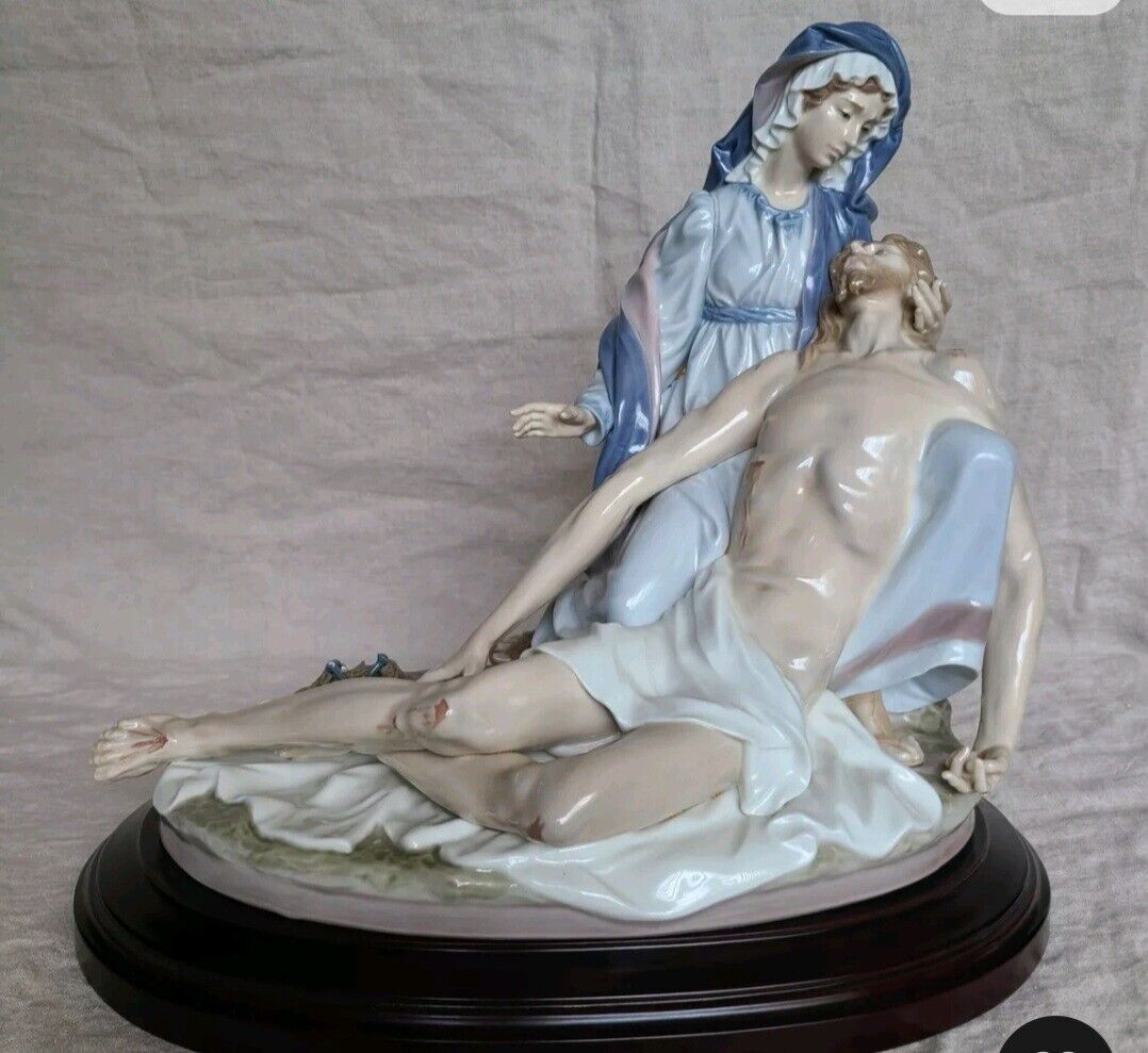 pieta maestoro 4C • Rare And Collectible Lladro : Pieta Value Guide - Price List