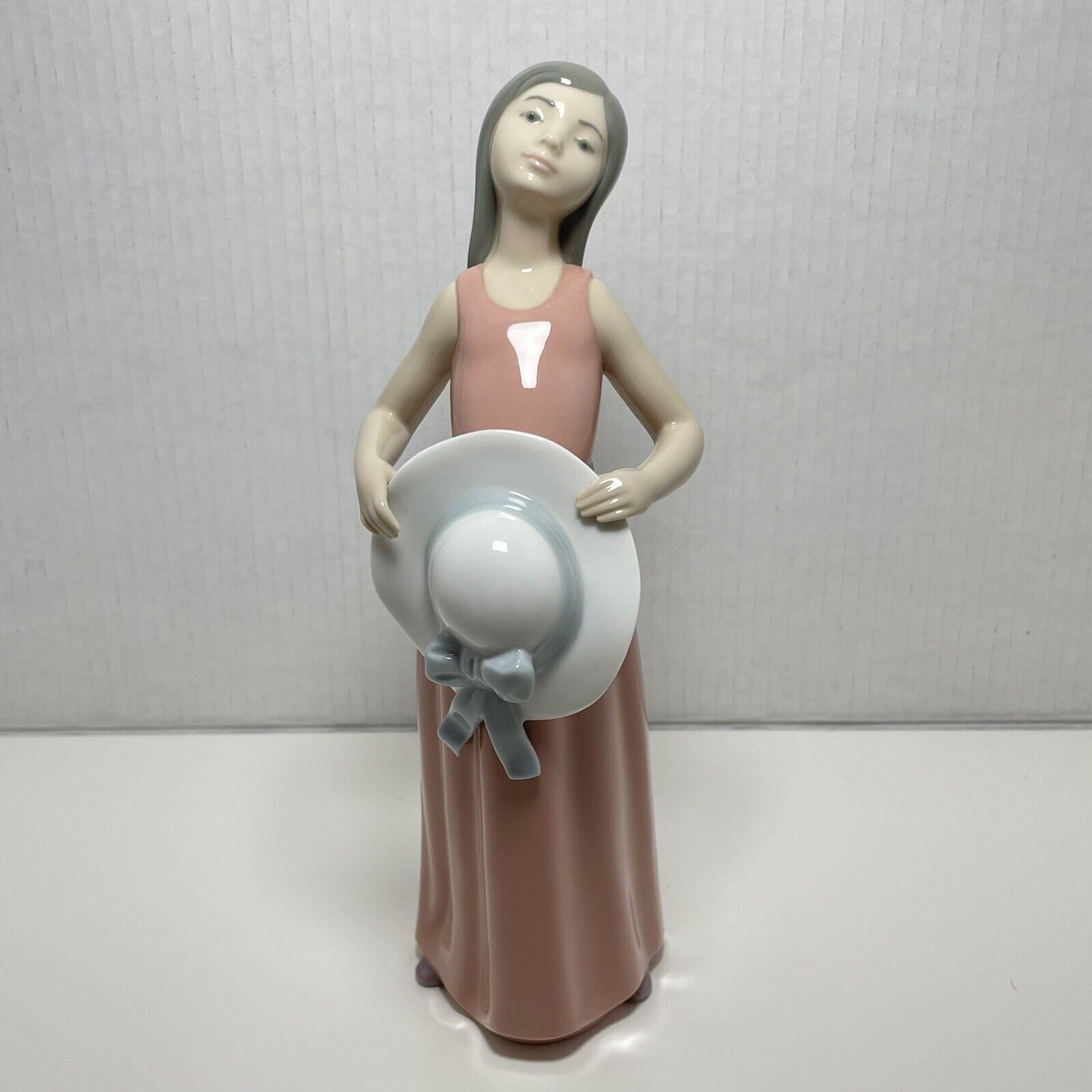 Rare And Collectible Lladro : Pamela Value Guide - Price