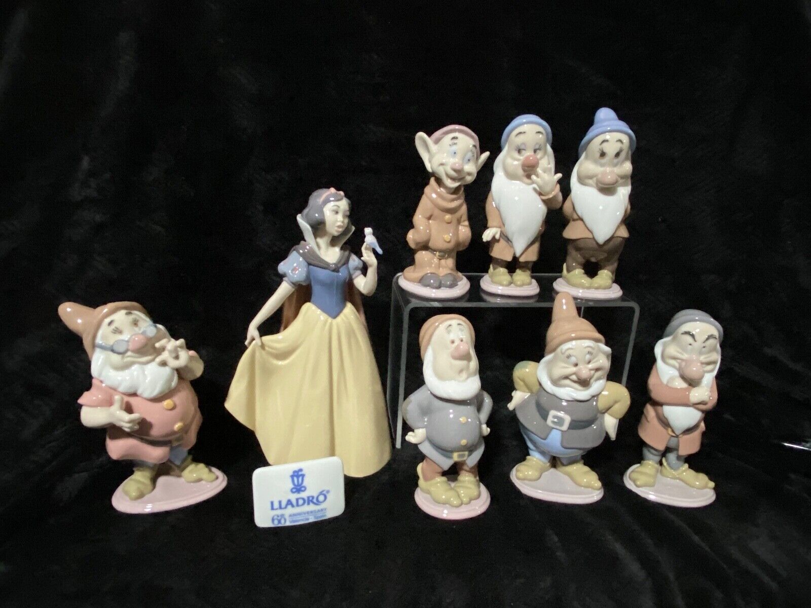 Rare And Collectible Lladro : Nao Value Guide - Price List