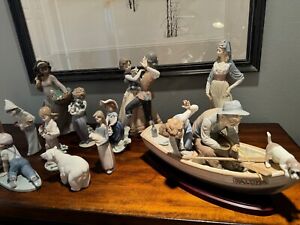 Lladro Figurines Collection - Estate Sale - 14 items