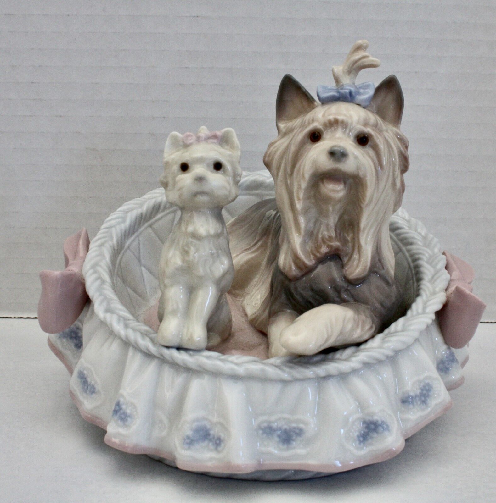 Lladro OUR COZY HOME by José Luis Alvarez. 2 Yorkies in Basket. #6469. 1997 MINT