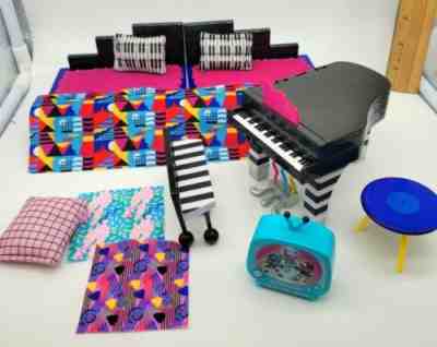 LOL Surprise OMG DOLL HOUSE Grand Piano Bunk Bed Music Bench Pillows couch Set