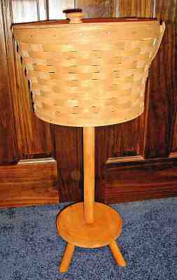 Longaberger 1986 Leather 28" HINGED LID SEWING BASKET w/WOOD STAND, Swing Handle