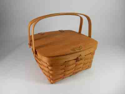 Longaberger Basket Pie Carrier w/ riser and plastic liner 1991, signed