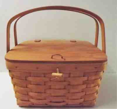 Longaberger Basket Pie Carrier w/ Attached Lid & Riser 1992 Signed RA Pz  EUC 