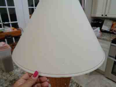 LONGABERGER  RARE WOVEN LAMP WITH LAMPSHADE 