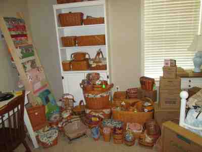 Lot of 90+ Longaberger Baskets w/ Lids & Liners -some signed by Dave and family