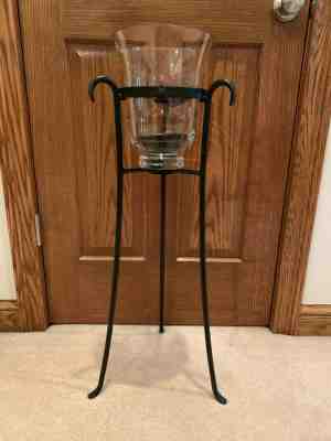 LONGABERGER HURRICANE WROUGHT IRON STAND AND GLASS VASE - HARD TO FIND