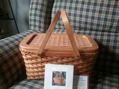 Longaberger 2000 FOUNDERS MARKET BASKET W/ Protector & Woodcrafts Lid