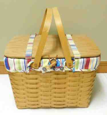 Longaberger Picnic Basket with Plates, Bowls, Napkins, Tumblers, Table, Lunchbox