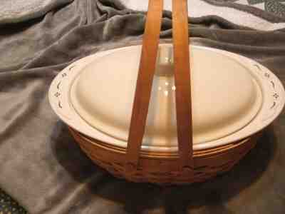 Longaberger Pottery Woven Traditions Classic Blue 2 Qt Covered Casserole
