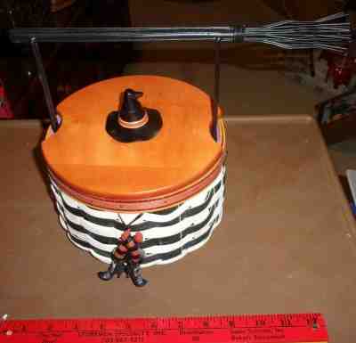 LONGABERGER Halloween 2013 BASKET Wicked WITCH Liner TIE ON Lid LEFT HANDED  NWT