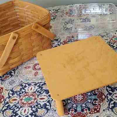 Longaberger Handwoven Vintage Basket with Handle Liner and Picnic Top 1994