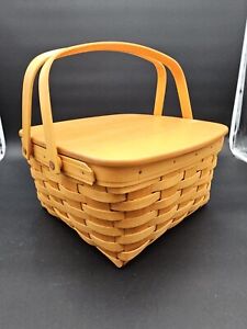 READ Vintage2000 Longaberger Pie Carrier Basket W/ Stand Handwoven W/ Lid Signed