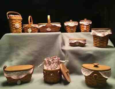 longaberger Horizon of Hope basket combos from 1998 to 2007 plus 5 boyd bears.Â Â 