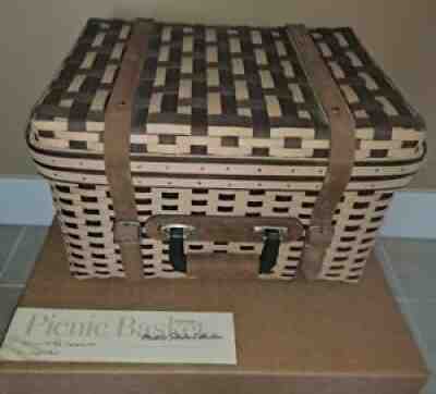 Longaberger 2013 Master's Studio Picnic Suitcase Basket MINT w/box FREE SHIPPING